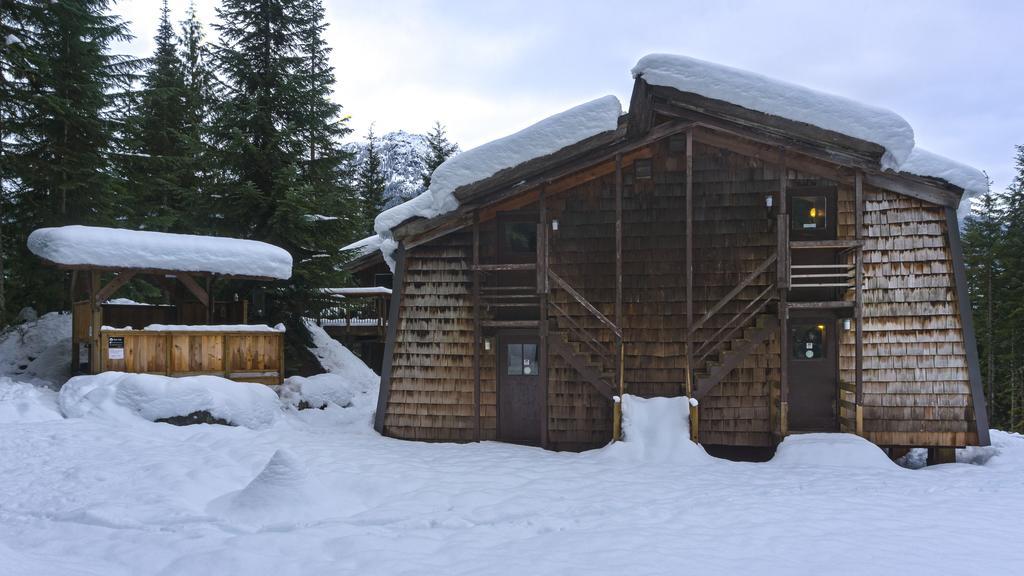 Ubc Whistler Lodge Exteriér fotografie